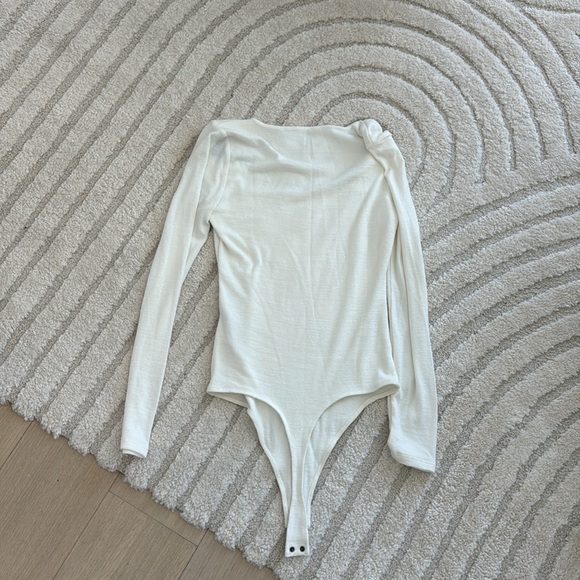NWT abercrombie cozy square neck bodysuit - Picture 7 of 7